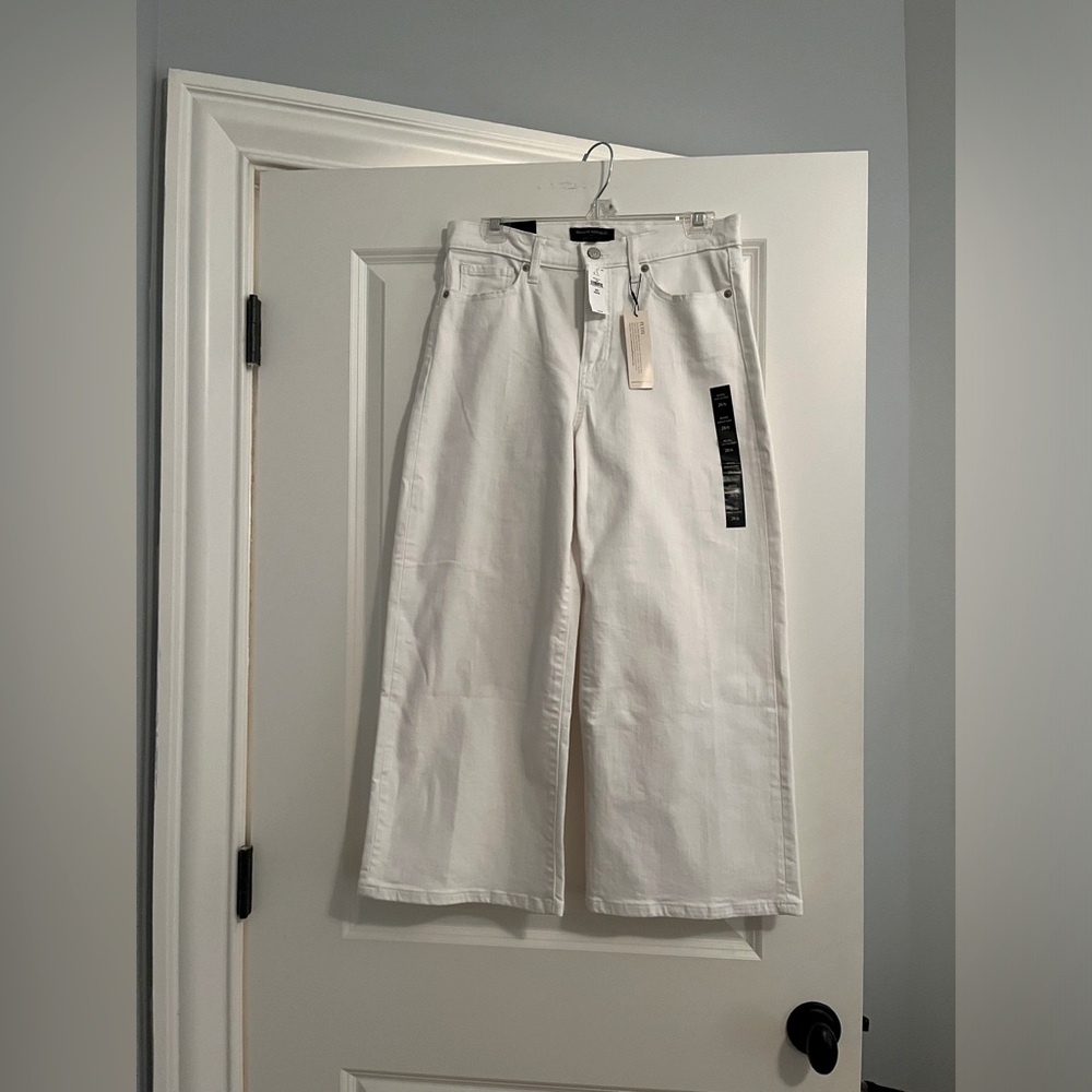 NWT BANANA REPUBLIC White Petite Wide-leg Crop Jeans, Size 28/6